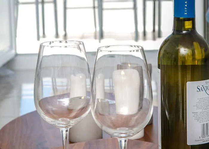 Apanomeria Boutique מלון אויה