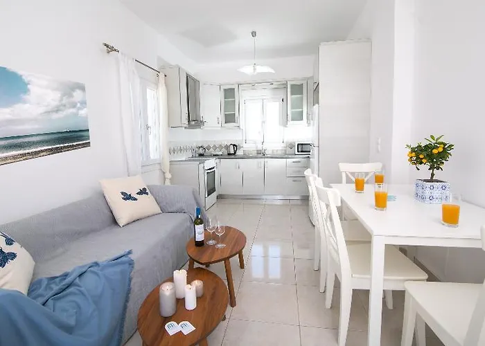 Apanomeria Boutique 3* Oia (Santorini)