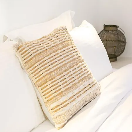 Apanomeria Boutique Hotel 3*